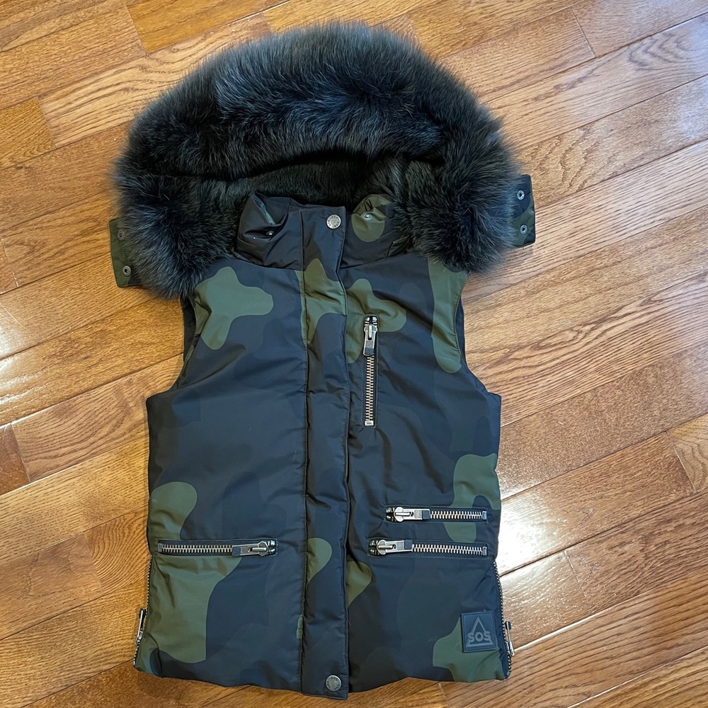 “SOS Black Snow” Fox Fur Vest